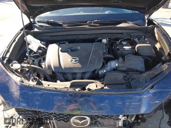 ✅ 2020 Mazda CX-30 Select • VIN: 3MVDMACLXLM101645 • Lot: 43662494. Listed on IAAI with 49,560 mi. Free auction sales archive from the USA and detailed vehicle history report at DreamBid. Image 10.