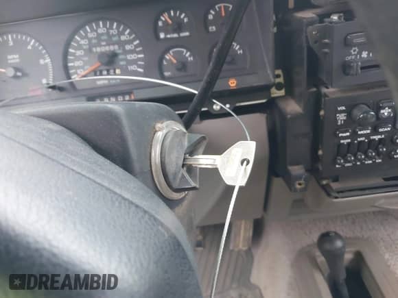 1996 Dodge Dakota with VIN 1B7GG23X1TS548256, listed as a IAAI auction lot 42488533 with 180,688 mi miles and . Bid and sale history available at DreamBid. Image 11.