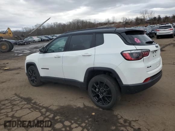 ✅ 2023 Jeep Compass Altitude • VIN: 3C4NJDBN8PT501248 • Лот: 48060175. Опубликован ранее на Copart с пробегом 20 661 миль. Бесплатный доступ к архиву аукционных продаж из США и подробный отчёт об истории автомобиля на DreamBid. Изображение 2.