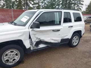 ✅ 2015 Jeep Patriot Altitude • VIN: 1C4NJPBA7FD264092 • Лот: 43545865. Опубликован ранее на IAAI с пробегом 48 536 миль. Бесплатный доступ к архиву аукционных продаж из США и подробный отчёт об истории автомобиля на DreamBid. Изображение 6.