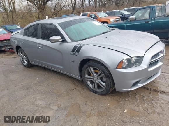 ✅ 2014 Dodge Charger RT Max • VIN: 2C3CDXDT2EH199722 • Lot: 43908410. Listed on IAAI with 151,750 mi. Free auction sales archive from the USA and detailed vehicle history report at DreamBid. Image 1.