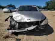 2011 Hyundai Genesis z VIN KMHGC4DE2BU142313, wystawiony jako Copart lot #75638424 z przebiegiem 131 390 mil mil oraz Szkoda całkowita • Salvage title. Historia ofert i sprzedaży dostępna na DreamBid. Obrazek 5.