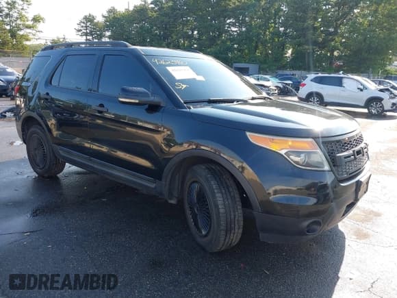 ✅ 2011 Ford Explorer • VIN: 1FMHK8B88BGA03166 • Lot: 42623960. Listed on IAAI with 180,486 mi. Free auction sales archive from the USA and detailed vehicle history report at DreamBid. Image 1.