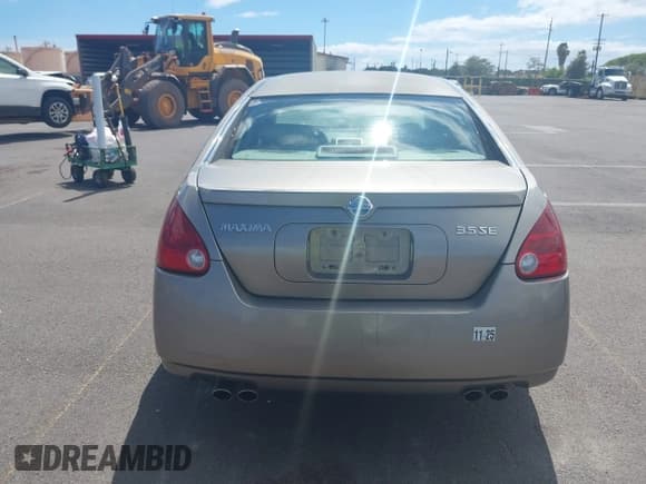 ✅ 2004 Nissan Maxima SE • VIN: 1N4BA41E24C835616 • Lot: 42549899. Listed on IAAI with 145,535 mi. Free auction sales archive from the USA and detailed vehicle history report at DreamBid. Image 17.
