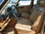 ✅ 1987 Mercedes-Benz 560 • VIN: WDBCA39D7HA359738 • Lot: 65280785. Listed on Copart with 221,154 mi. Free auction sales archive from the USA and detailed vehicle history report at DreamBid. Image 7.