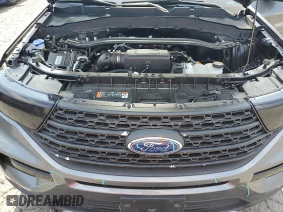 ✅ 2024 Ford Explorer Limited • VIN: 1FMSK7FH2RGA79454 • Lot: 54371925. Wystawiony na Copart z przebiegiem 8 642 mil. Bezpłatny archiwum sprzedaży aukcyjnych z USA i szczegółowy raport historii pojazdu na DreamBid. Zdjęcie 12.