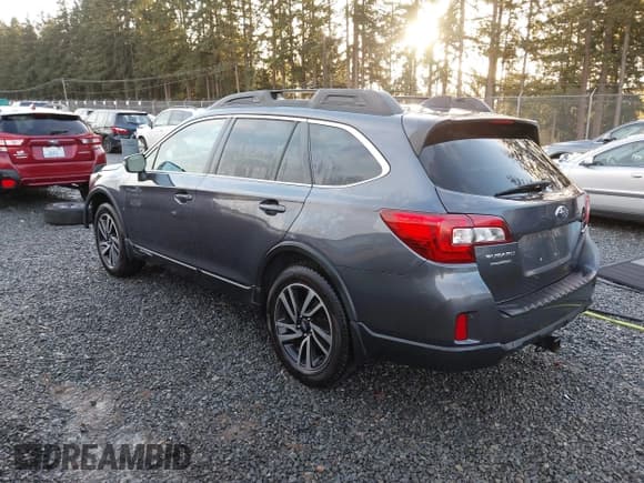 ✅ 2016 Subaru Outback Limited • VIN: 4S4BSENC5G3238045 • Лот: 43710431. Опубликован ранее на IAAI с пробегом 100 558 миль. Бесплатный доступ к архиву аукционных продаж из США и подробный отчёт об истории автомобиля на DreamBid. Изображение 3.