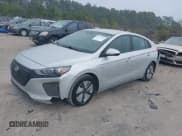 ✅ 2019 Hyundai Ioniq Blue • VIN: KMHC65LC3KU118095 • Lot: 41717628. Wystawiony na IAAI z przebiegiem 101 787 mil. Bezpłatny archiwum sprzedaży aukcyjnych z USA i szczegółowy raport historii pojazdu na DreamBid. Zdjęcie 2.