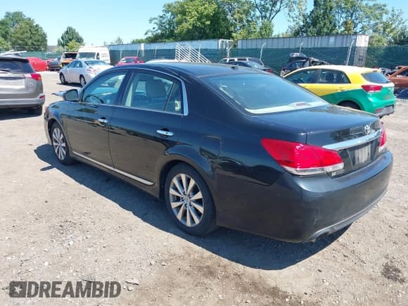 ✅ 2011 Toyota Avalon Limited • VIN: 4T1BK3DB8BU439521 • Lot: 43063806. Listed on IAAI with 145,445 mi. Free auction sales archive from the USA and detailed vehicle history report at DreamBid. Image 3.