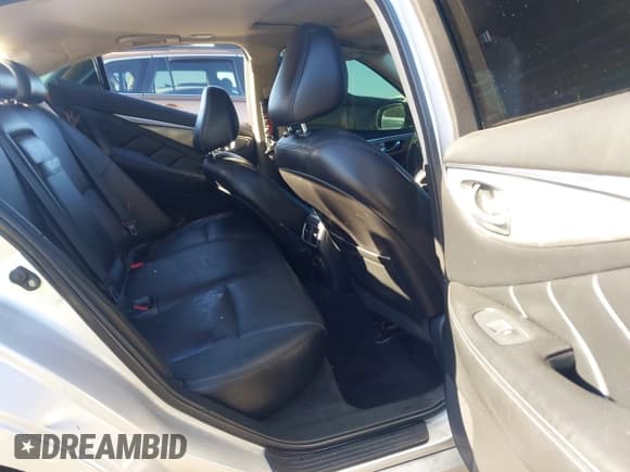 ✅ 2017 Infiniti Q50 Premium • VIN: JN1EV7APXHM736320 • Лот: 43371174. Опубликован ранее на IAAI с пробегом 138 875 миль. Бесплатный доступ к архиву аукционных продаж из США и подробный отчёт об истории автомобиля на DreamBid. Изображение 8.