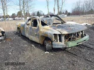 ✅ 2012 Chevrolet Silverado 1500 LS • VIN: 1GCRCREA5CZ274198 • Lot: 41711092. Wystawiony na IAAI z przebiegiem Nie podano. Bezpłatny archiwum sprzedaży aukcyjnych z USA i szczegółowy raport historii pojazdu na DreamBid. Zdjęcie 1.