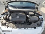 ✅ 2015 Volvo S60 T5 Drive-E Platinum • VIN: YV140MFD7F2301858 • Лот: 44586105. Опубликован ранее на Copart с пробегом 50 575 миль. Бесплатный доступ к архиву аукционных продаж из США и подробный отчёт об истории автомобиля на DreamBid. Изображение 11.