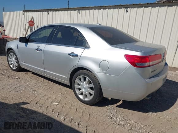 ✅ 2012 Lincoln MKZ Hybrid • VIN: 3LNDL2L35CR839149 • Lot: 43624693. Listed on IAAI with 65,512 mi. Free auction sales archive from the USA and detailed vehicle history report at DreamBid. Image 3.
