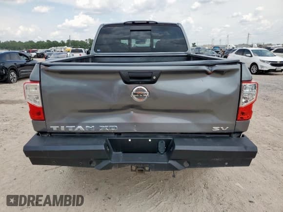 ✅ 2017 Nissan Titan SV • VIN: 1N6AA1F25HN544618 • Лот: 69580255. Опубликован ранее на Copart с пробегом 100 512 миль. Бесплатный доступ к архиву аукционных продаж из США и подробный отчёт об истории автомобиля на DreamBid. Изображение 6.