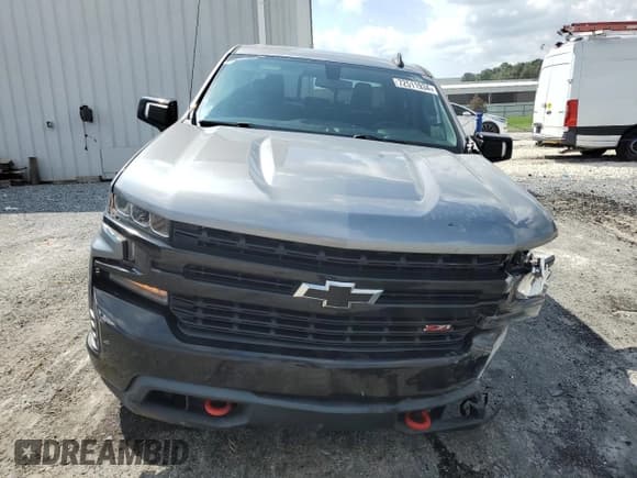 ✅ 2021 Chevrolet Silverado 1500 LT Trail Boss • VIN: 1GCPYFED8MZ148842 • Lot: 72511934. Wystawiony na Copart z przebiegiem 65 822 mil. Bezpłatny archiwum sprzedaży aukcyjnych z USA i szczegółowy raport historii pojazdu na DreamBid. Zdjęcie 5.