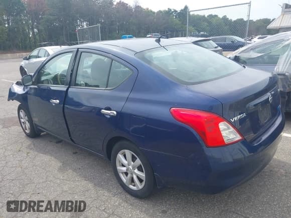 ✅ 2012 Nissan Versa SV • VIN: 3N1CN7AP8CL860368 • Лот: 43309284. Опубликован ранее на IAAI с пробегом 166 761 миль. Бесплатный доступ к архиву аукционных продаж из США и подробный отчёт об истории автомобиля на DreamBid. Изображение 3.