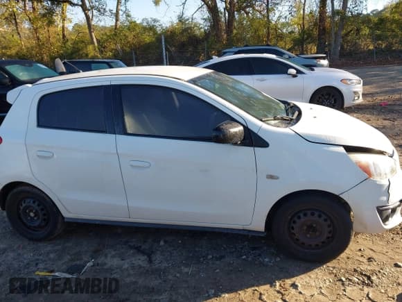 ✅ 2018 Mitsubishi Mirage ES • VIN: ML32A3HJXJH001246 • Lot: 43584769. Wystawiony na IAAI z przebiegiem 192 107 mil. Bezpłatny archiwum sprzedaży aukcyjnych z USA i szczegółowy raport historii pojazdu na DreamBid. Zdjęcie 13.