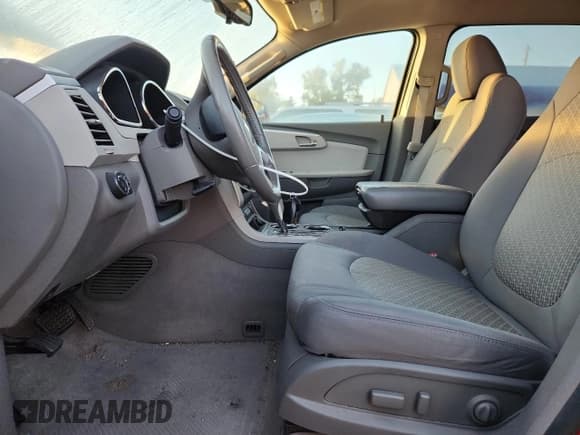 ✅ 2012 Chevrolet Traverse 1LT • VIN: 1GNKRGED7CJ364778 • Lot: 86067885. Listed on Copart with 272,949 mi. Free auction sales archive from the USA and detailed vehicle history report at DreamBid. Image 7.