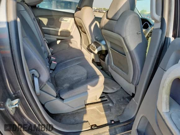 2012 Chevrolet Traverse LS with VIN 1GNKREEDXCJ370952, listed as a Copart auction lot 84251275 with 185,471 mi miles and Salvage title. Bid and sale history available at DreamBid. Image 11.