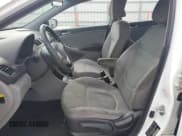 ✅ 2016 Hyundai Accent SE • VIN: KMHCT4AE5GU002976 • Лот: 64832974. Опубликован ранее на Copart с пробегом 163 674 миль. Бесплатный доступ к архиву аукционных продаж из США и подробный отчёт об истории автомобиля на DreamBid. Изображение 7.