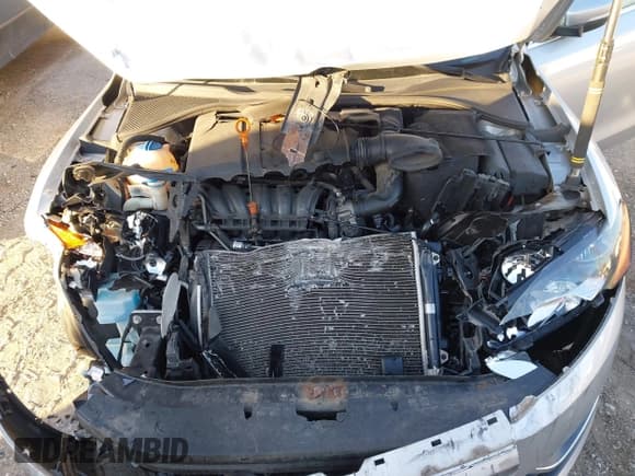 ✅ 2013 Volkswagen Passat SE • VIN: 1VWBH7A35DC005666 • Lot: 43631846. Listed on IAAI with 169,605 mi. Free auction sales archive from the USA and detailed vehicle history report at DreamBid. Image 10.