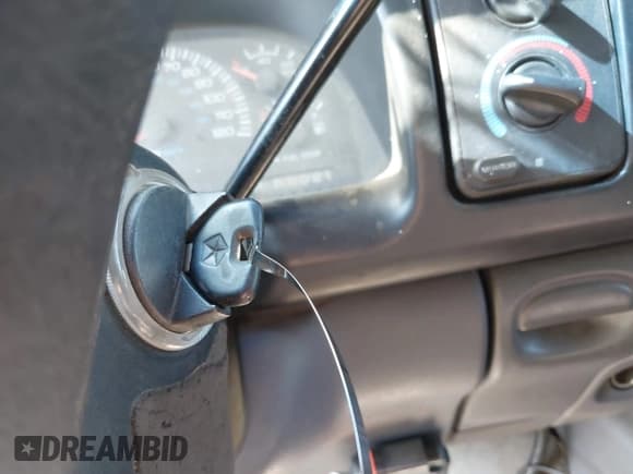 ✅ 1999 Dodge 2500 • VIN: 3B7KF23Z8XG172845 • Lot: 42691760. Listed on IAAI with 140,362 mi. Free auction sales archive from the USA and detailed vehicle history report at DreamBid. Image 11.