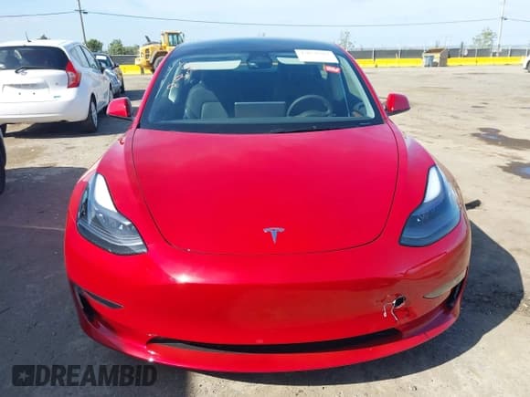 ✅ 2023 Tesla Model 3 Long Range • VIN: 5YJ3E1EB3PF637815 • Lot: 42058263. Wystawiony na IAAI z przebiegiem 8 539 mil. Bezpłatny archiwum sprzedaży aukcyjnych z USA i szczegółowy raport historii pojazdu na DreamBid. Zdjęcie 12.