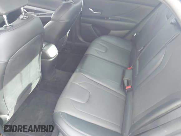 ✅ 2021 Hyundai Elantra Limited • VIN: KMHLP4AG8MU162691 • Lot: 43701212. Listed on IAAI with 46,245 mi. Free auction sales archive from the USA and detailed vehicle history report at DreamBid. Image 8.