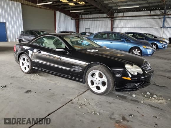 ✅ 2005 Mercedes-Benz SL 500 • VIN: WDBSK75F55F102695 • Lot: 70047815. Listed on Copart with 194,655 mi. Free auction sales archive from the USA and detailed vehicle history report at DreamBid. Image 4.