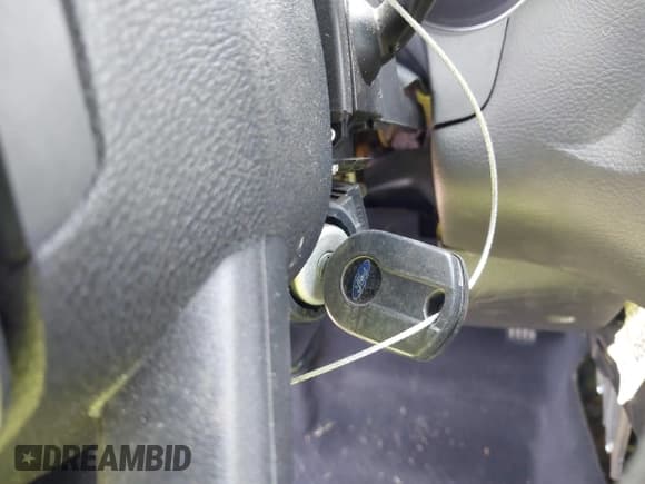 ✅ 2015 Ford Focus SE • VIN: 1FADP3F25FL261578 • Lot: 42502945. Wystawiony na IAAI z przebiegiem 81 789 mil. Bezpłatny archiwum sprzedaży aukcyjnych z USA i szczegółowy raport historii pojazdu na DreamBid. Zdjęcie 11.