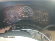 ✅ 2005 GMC Sierra 1500 • VIN: 1GTHC23275F938231 • Лот: 85245654. Опубликован ранее на Copart с пробегом 131 868 миль. Бесплатный доступ к архиву аукционных продаж из США и подробный отчёт об истории автомобиля на DreamBid. Изображение 9.