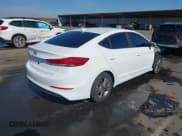 ✅ 2018 Hyundai Elantra SEL • VIN: 5NPD84LF5JH274784 • Лот: 43486118. Опубликован ранее на IAAI с пробегом 91 446 миль. Бесплатный доступ к архиву аукционных продаж из США и подробный отчёт об истории автомобиля на DreamBid. Изображение 4.