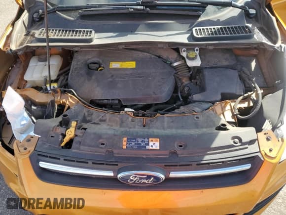 ✅ 2016 Ford Escape SE • VIN: 1FMCU9GX4GUB98928 • Lot: 82652455. Listed on Copart with 128,490 mi. Free auction sales archive from the USA and detailed vehicle history report at DreamBid. Image 11.