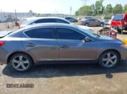 ✅ 2015 Acura ILX • VIN: 19VDE1F33FE003316 • Лот: 43016561. Опубликован ранее на IAAI с пробегом 101 714 миль. Бесплатный доступ к архиву аукционных продаж из США и подробный отчёт об истории автомобиля на DreamBid. Изображение 14.