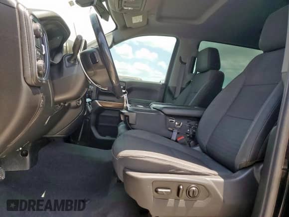 2019 Chevrolet Silverado 1500 RST с VIN 1GCPWDEK9KZ296777, выставлен на аукционе Copart как лот 61966925 с пробегом 77 742 миль миль и Списание • Salvage title. История ставок и продаж доступна на DreamBid. Изображение 7.