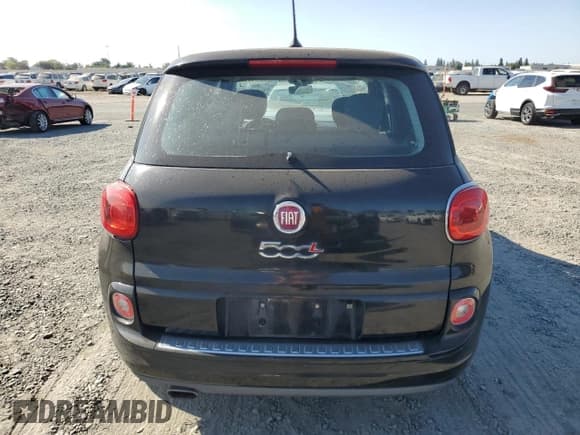 ✅ 2015 FIAT 500L Pop • VIN: ZFBCFAAH0FZ036204 • Lot: 71470905. Listed on Copart with 173,884 mi. Free auction sales archive from the USA and detailed vehicle history report at DreamBid. Image 6.