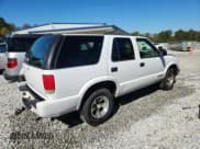 ✅ 2004 Chevrolet Blazer LS • VIN: 1GNCS13X74K119266 • Lot: 91282775. Listed on Copart with 208,836 mi. Free auction sales archive from the USA and detailed vehicle history report at DreamBid. Image 3.