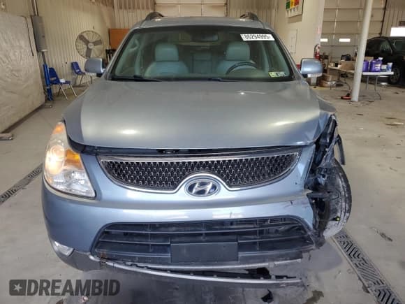 ✅ 2008 Hyundai Veracruz GLS • VIN: KM8NU73C48U045239 • Lot: 86294995. Listed on Copart with 145,850 mi. Free auction sales archive from the USA and detailed vehicle history report at DreamBid. Image 5.