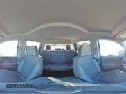 ✅ 2019 Chevrolet Silverado 1500 Custom • VIN: 3GCPYBEH2KG154970 • Lot: 71869245. Wystawiony na Copart z przebiegiem 107 893 mil. Bezpłatny archiwum sprzedaży aukcyjnych z USA i szczegółowy raport historii pojazdu na DreamBid. Zdjęcie 14.