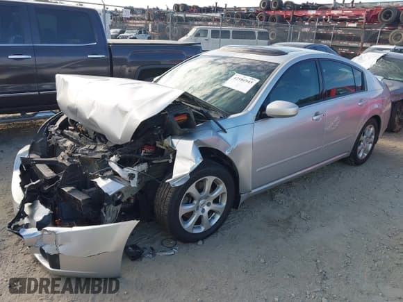 ✅ 2008 Nissan Maxima SE • VIN: 1N4BA41E88C815408 • Lot: 42586945. Listed on IAAI with Not provided. Free auction sales archive from the USA and detailed vehicle history report at DreamBid. Image 2.