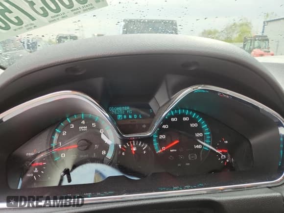 ✅ 2017 Chevrolet Traverse LT • VIN: 1GNKRGKDXHJ151643 • Lot: 86637565. Wystawiony na Copart z przebiegiem 76 202 mil. Bezpłatny archiwum sprzedaży aukcyjnych z USA i szczegółowy raport historii pojazdu na DreamBid. Zdjęcie 9.