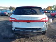 ✅ 2016 Lincoln MKX Reserve • VIN: 2LMTJ8LR6GBL63981 • Lot: 43492274. Listed on IAAI with 104,847 mi. Free auction sales archive from the USA and detailed vehicle history report at DreamBid. Image 16.