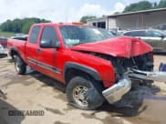 ✅ 2006 Chevrolet Silverado 2500HD Work Truck • VIN: 1GCHK29U96E100527 • Lot: 42870852. Wystawiony na IAAI z przebiegiem 169 391 mil. Bezpłatny archiwum sprzedaży aukcyjnych z USA i szczegółowy raport historii pojazdu na DreamBid. Zdjęcie 1.