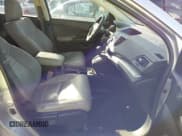 ✅ 2016 Honda CR-V SE • VIN: 5J6RM3H49GL027267 • Lot: 43665181. Wystawiony na IAAI z przebiegiem 180 739 mil. Bezpłatny archiwum sprzedaży aukcyjnych z USA i szczegółowy raport historii pojazdu na DreamBid. Zdjęcie 5.