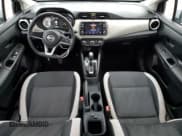 ✅ 2020 Nissan Versa SV • VIN: 3N1CN8EV2LL807261 • Лот: 80251875. Опубликован ранее на Copart с пробегом 119 035 миль. Бесплатный доступ к архиву аукционных продаж из США и подробный отчёт об истории автомобиля на DreamBid. Изображение 8.