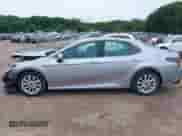 2022 Toyota Camry LE с VIN 4T1C11BK0NU053520, выставлен на аукционе IAAI как лот 42541083 с пробегом 61 579 миль миль и . История ставок и продаж доступна на DreamBid. Изображение 14.