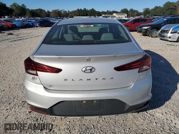 ✅ 2019 Hyundai Elantra SE • VIN: 5NPD74LFXKH474578 • Lot: 91232795. Listed on Copart with 162,326 mi. Free auction sales archive from the USA and detailed vehicle history report at DreamBid. Image 6.