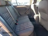 ✅ 2013 Volkswagen Golf • VIN: WVWDB7AJ9DW036753 • Lot: 91020925. Wystawiony na Copart z przebiegiem 171 446 mil. Bezpłatny archiwum sprzedaży aukcyjnych z USA i szczegółowy raport historii pojazdu na DreamBid. Zdjęcie 10.