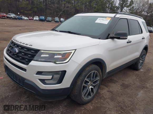 ✅ 2017 Ford Explorer • VIN: 1FM5K8GP4HGD95328 • Lot: 41386297. Wystawiony na IAAI z przebiegiem 163 282 mil. Bezpłatny archiwum sprzedaży aukcyjnych z USA i szczegółowy raport historii pojazdu na DreamBid. Zdjęcie 2.