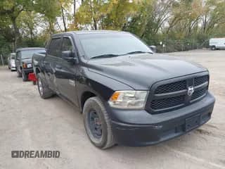 2018 Ram 1500 Tradesman z VIN 3C6RR6KG8JG214216, wystawiony jako IAAI lot #43565195 z przebiegiem 168 081 mil mil oraz . Historia ofert i sprzedaży dostępna na DreamBid. Obrazek 1.